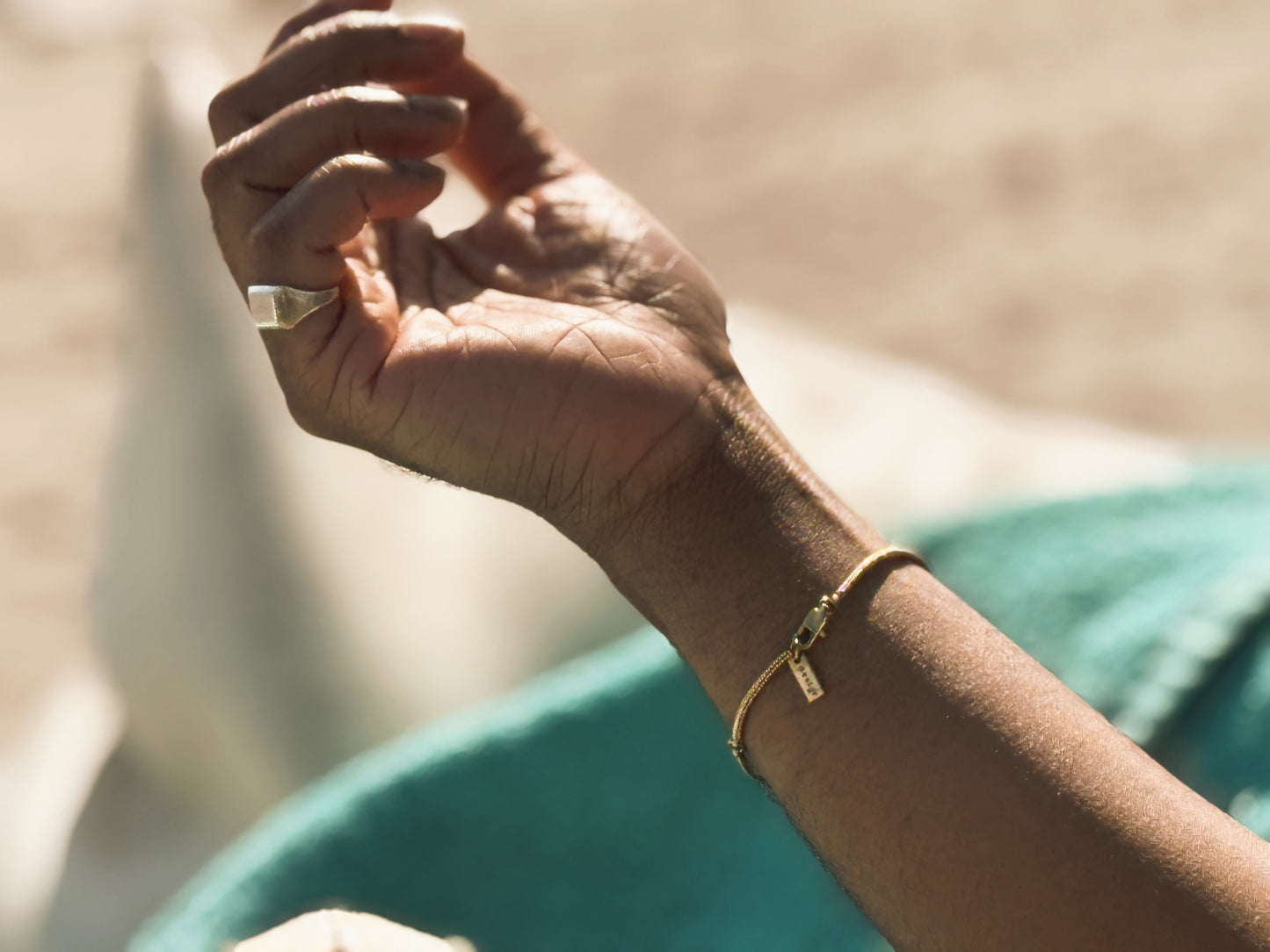 Desigr Gold Chain Bracelet